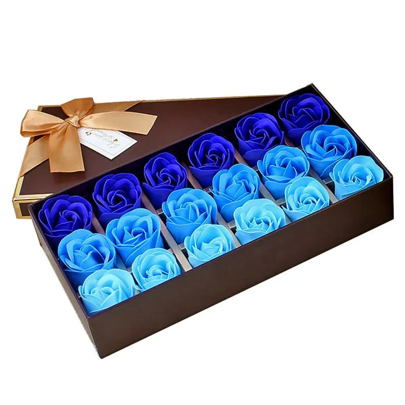 Adorable 18 Mini Roses Gift Box