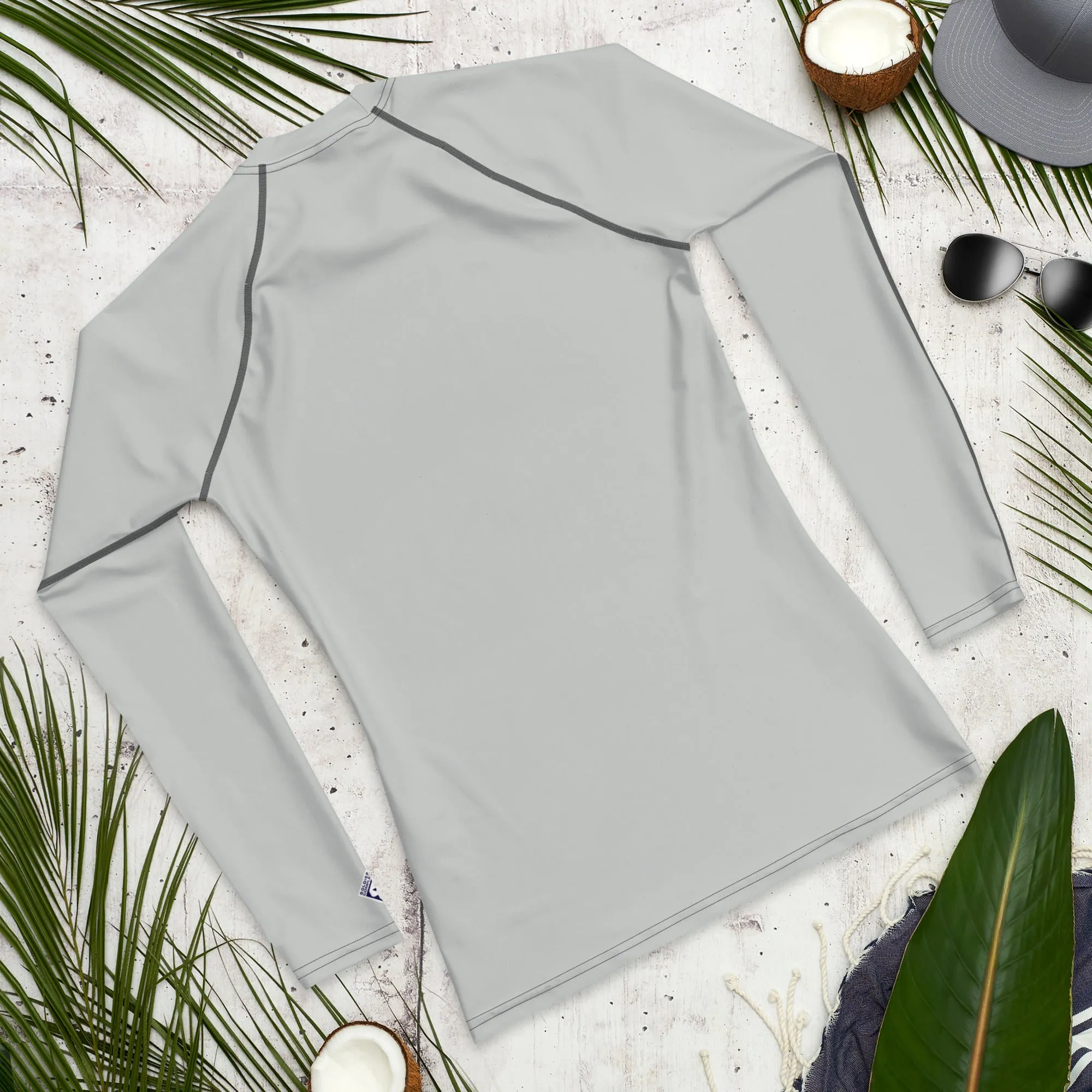 Essential Elegance: Solid Color Rash Guard for Men - Smoke