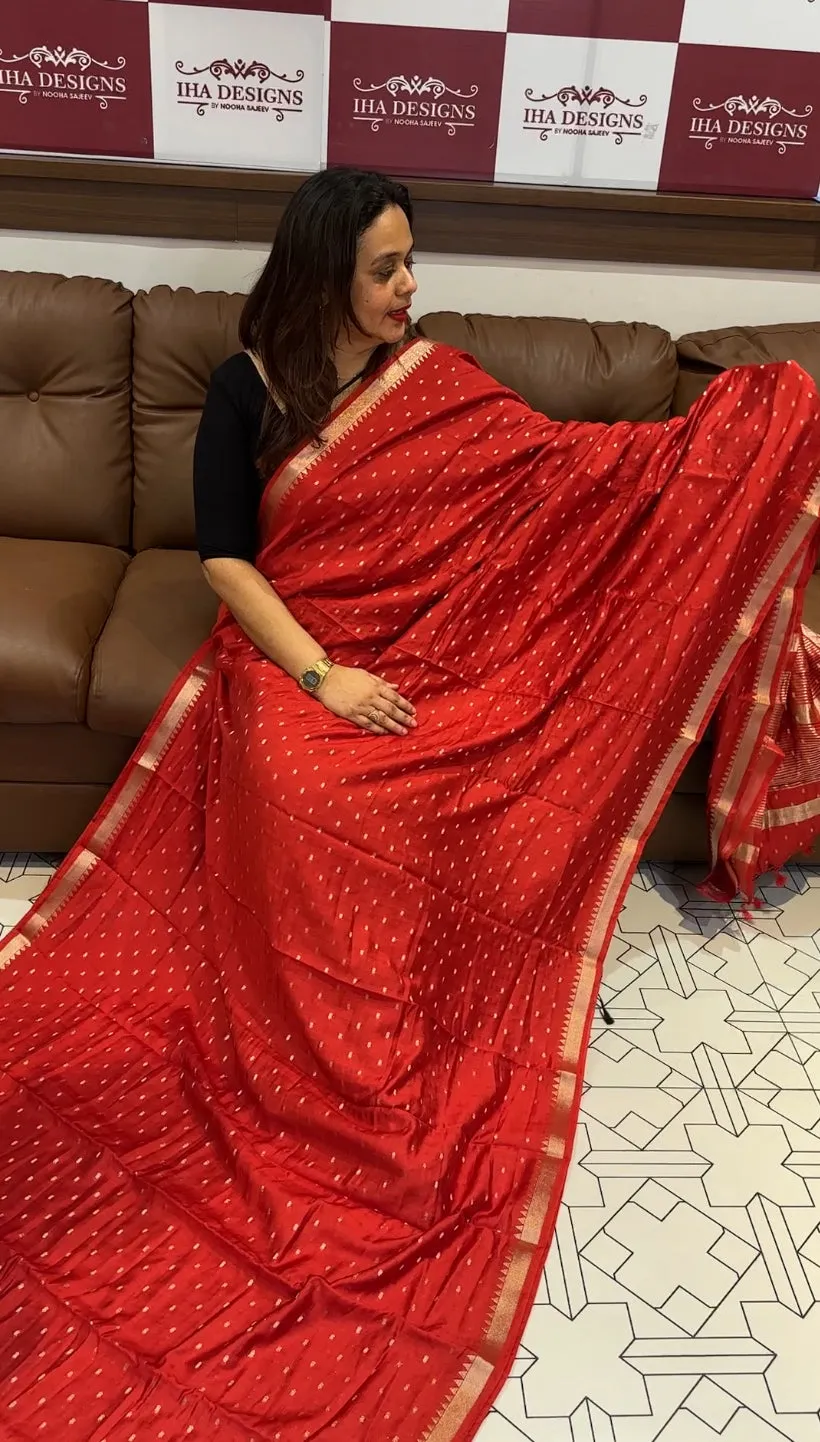 FORWARD BANARASI SAREE - IHA 13754