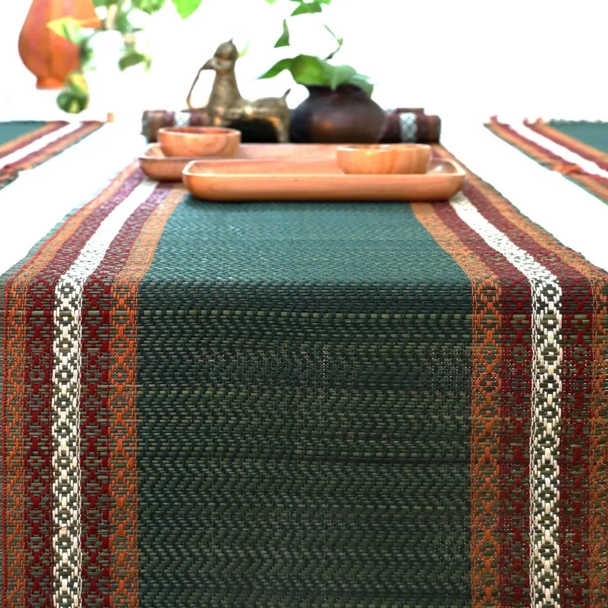 Handmade Dining Table Runner | Eco-Friendly Tableware Sustainably Handwoven from Natural Grass