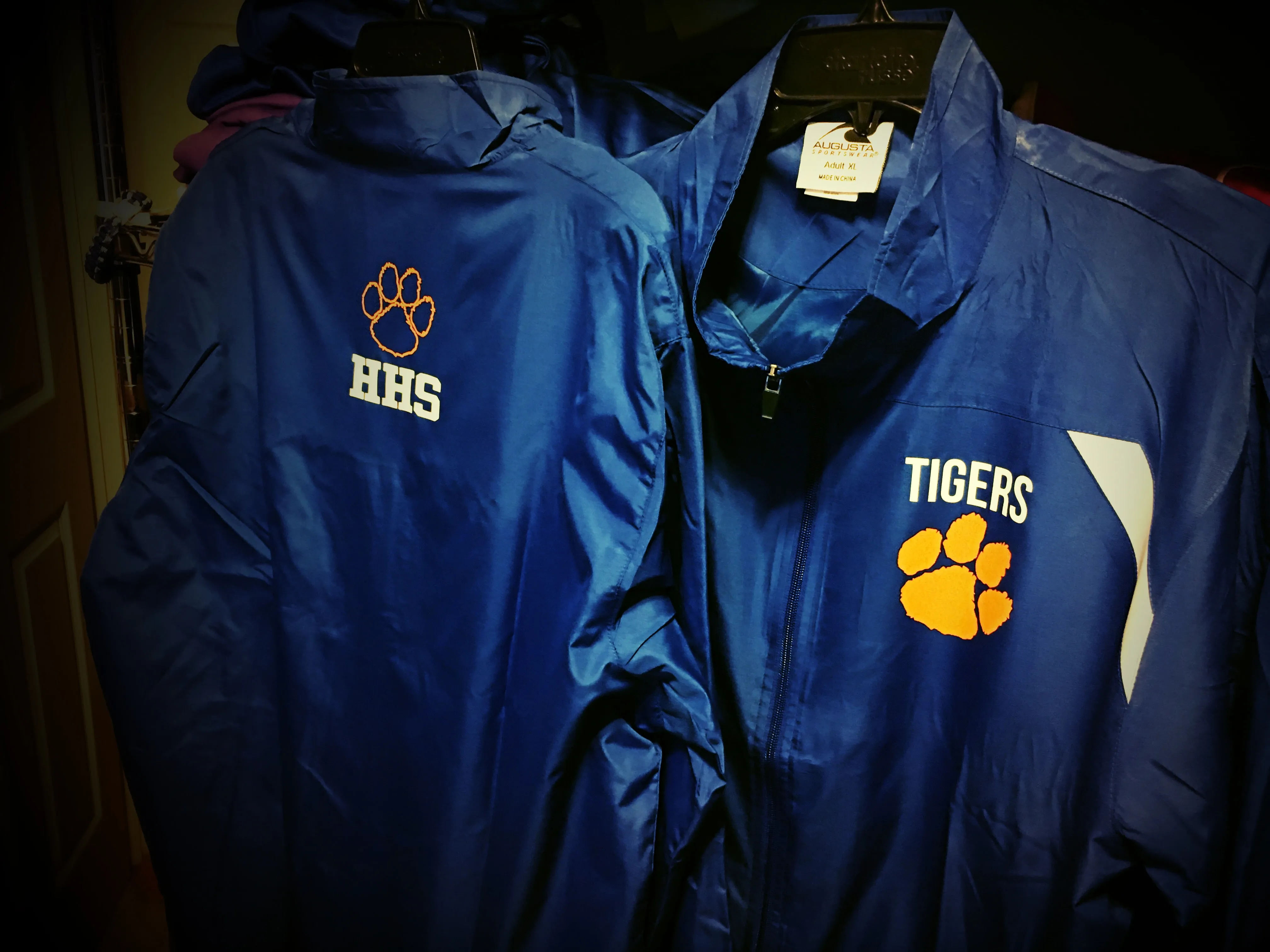 HS - Hemingway Tigers Blue Jacket