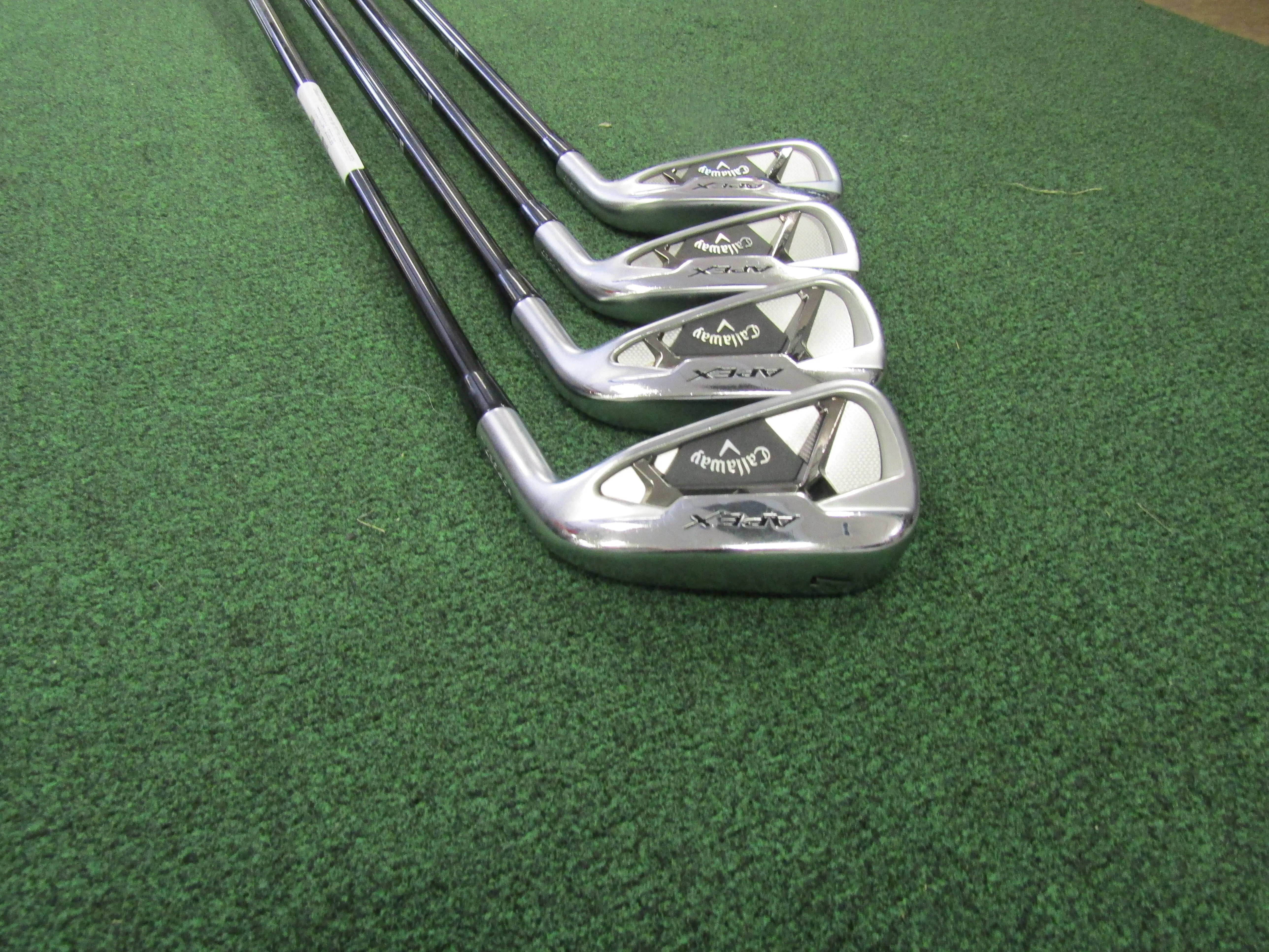 Pre-Owned Callaway Apex '21 Individual Irons Graphite Stiff MRH