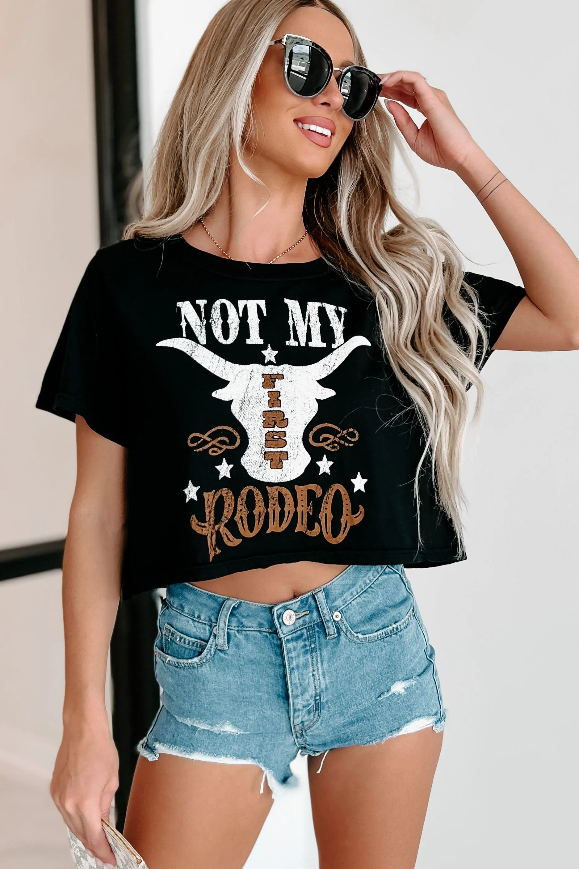 "Not My First Rodeo" Cropped Graphic Top (Black)