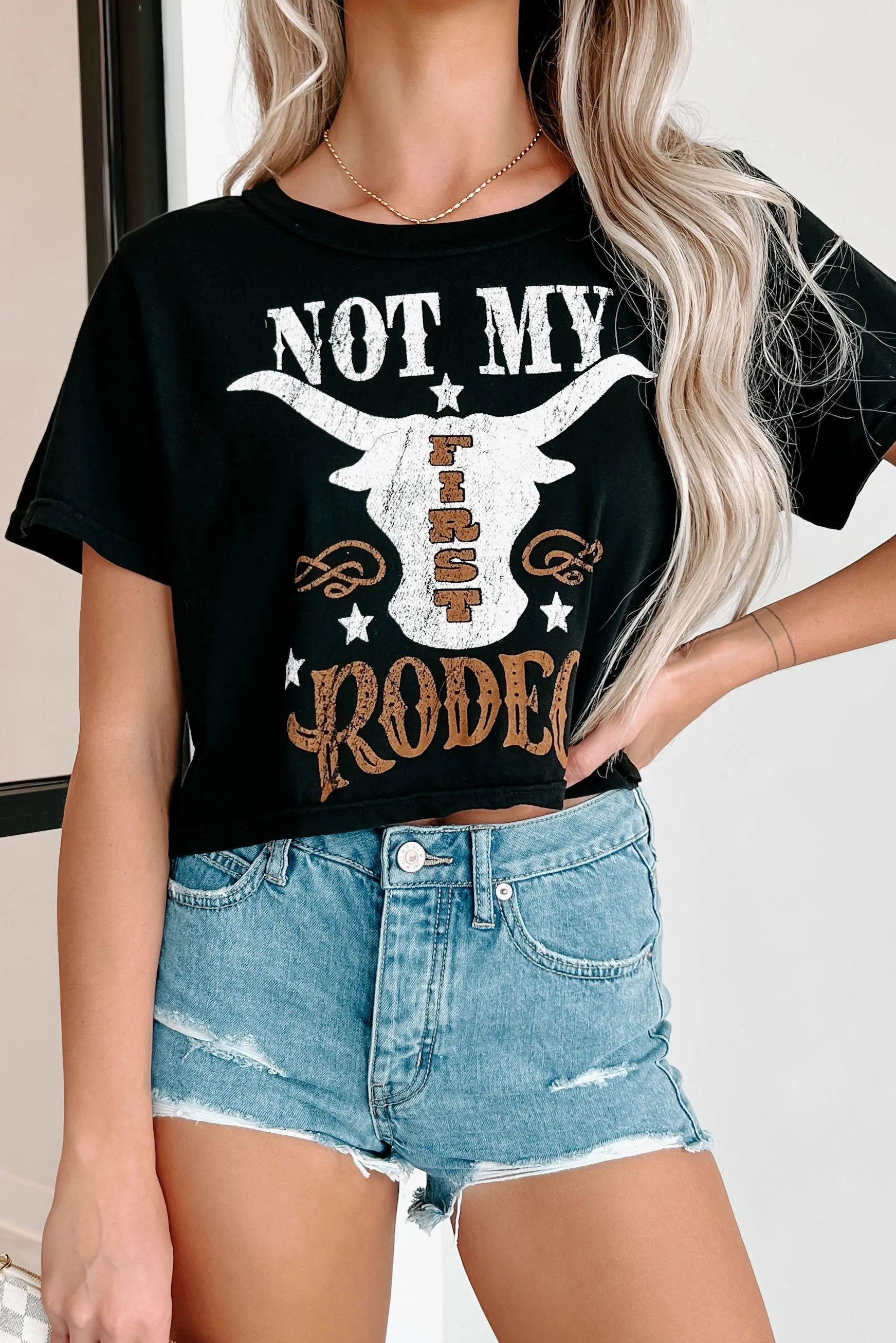 "Not My First Rodeo" Cropped Graphic Top (Black)